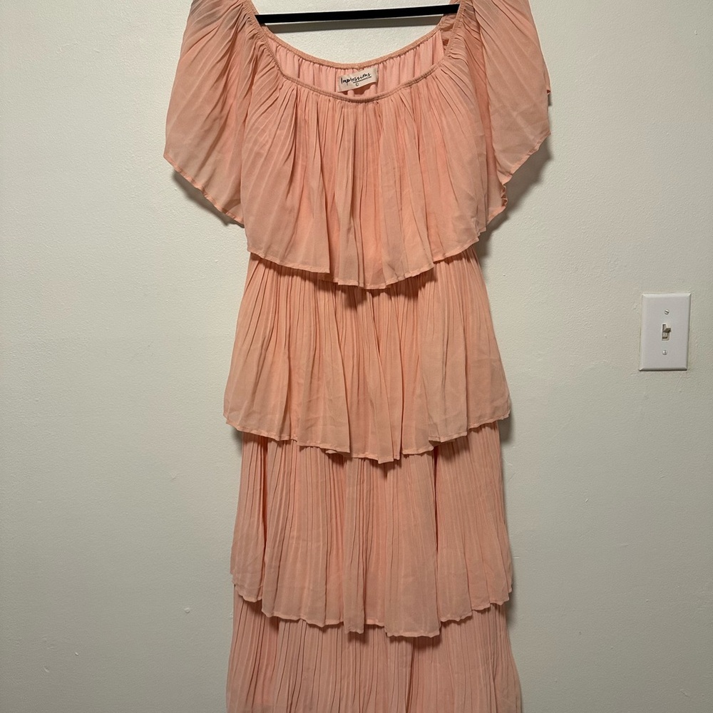 Elegant Peach Off-Shoulder Tiered pleated Dress